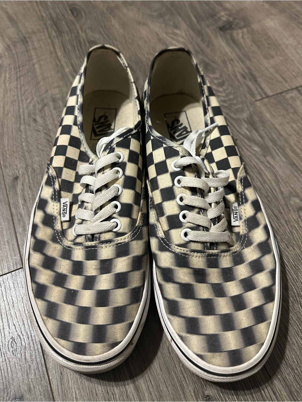 Vans Cream Off-White Low-Top Sneakers with Black Accents